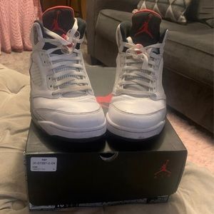 Air Jordan 5 Retro